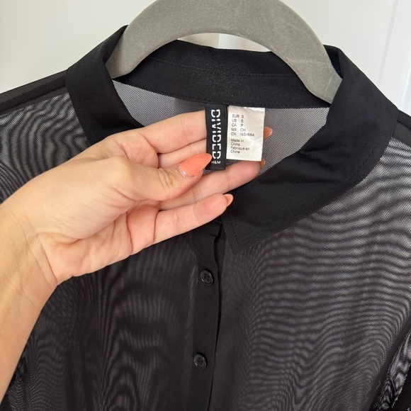 H&M Divided Black Mesh Button Up - Picture 5 of 5